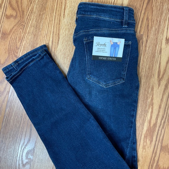 NWT Royalty for Me  Dark Wash Blue Jeans - Picture 1 of 5